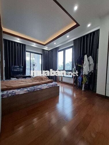 Bán nhà đa tốn gia lâm diện tích 122,8m2, giá 23 tỷ