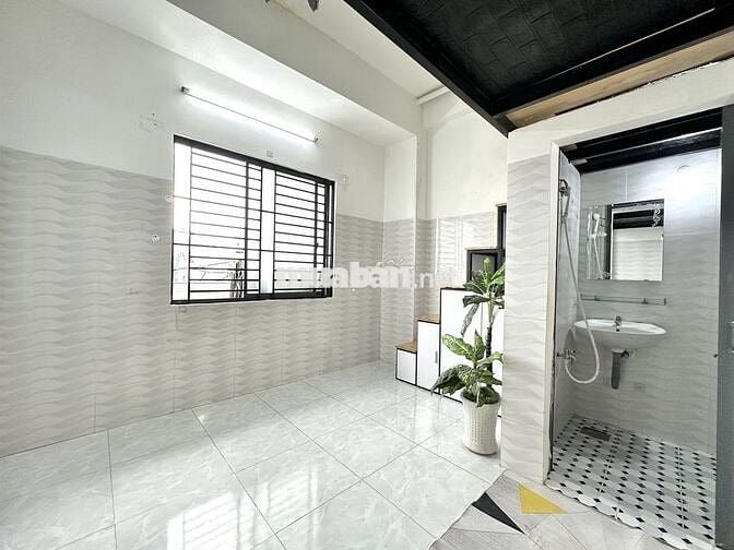 Căn Hộ Gác Lửng Full Nội Thất Ngay Phố Ẩm Thực Phan Xích Long