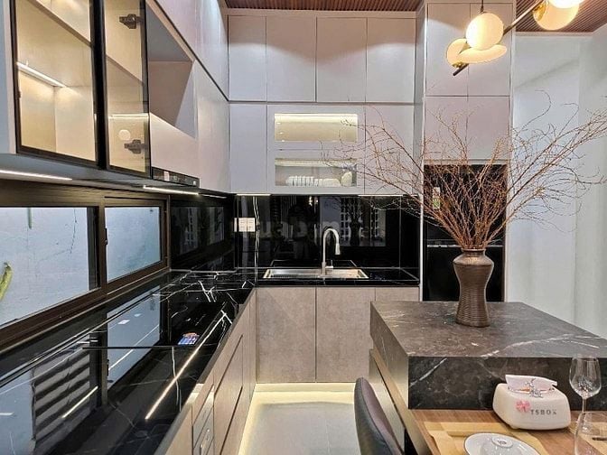 Villa Mini - Kiệt 2,5m - Lý Thái Tổ - thông hàm Nghi