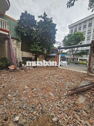 CHO THUÊ NGUYÊN CĂN , GẦN VÒNG XOAY DÂN CHỦ.