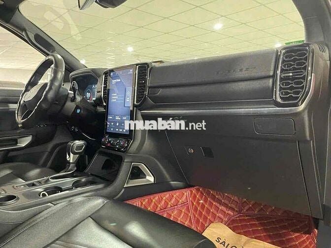 Ford Everest 2023 Titanium 2.0 AT 4x2 - 51.000 km