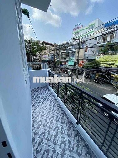 Bán nhà Mặt Tiền 1 trệt 2 lầu , 60m2 P10 Q11