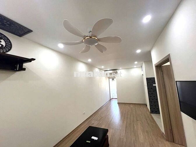 CHUNG CƯ NAM TRUNG YÊN - NGUYỄN CHÁNH - 2PN - 2WC- PK VIP. Chỉ 5.65 tỷ