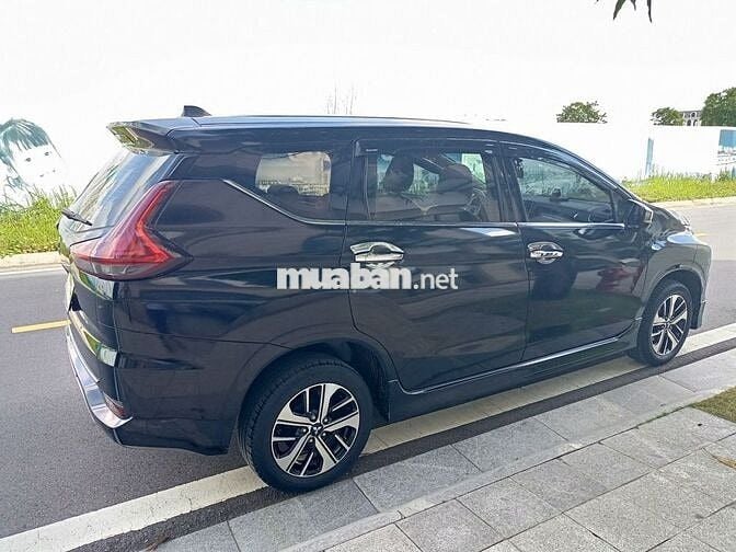 Mitsubishi Xpander 2019 1.5 AT Đen 180000 km