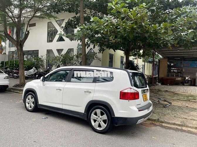 Bán Cherolet Orlando đời 2017, số sàn 7 chỗ xe đẹp