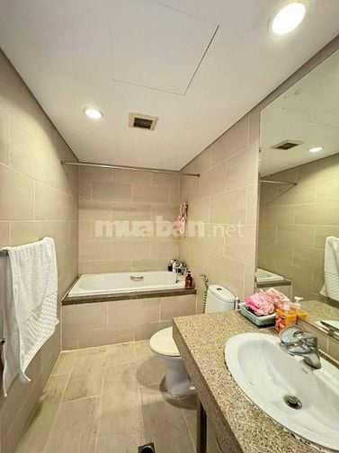 Bán Căn hộ sang trọng view đẹp, tiện nghi Block B CC Botanic 