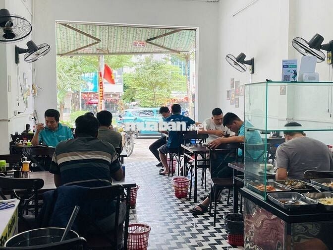 Sang nhượng lại quán ăn đầy đủ đồ dùng tại Hà Đông