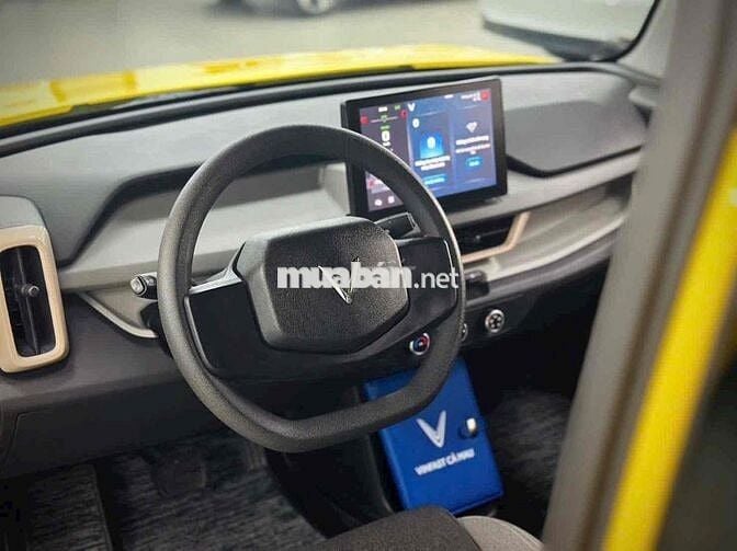 Vinfast VF3 2024 Vàng 10.000 km