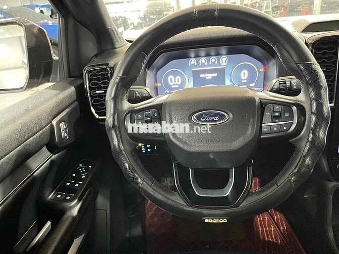 Ford Everest 2023 Titanium 2.0 AT 4x2 - 51.000 km