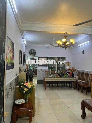 Nhà 70m2, hẻm xe hơi vô nhà, Trần Huy Liệu Phú Nhuận giáp Quận 3,