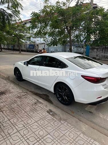 mazda 6 xe cực mới giá rẻ cho anh chị mua dùng