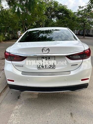 mazda 6 xe cực mới giá rẻ cho anh chị mua dùng