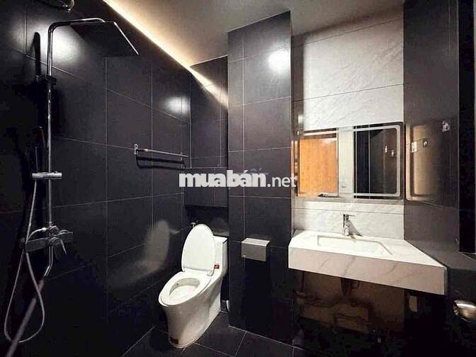 Nhà 64m2, hẻm nhựa xe hơi, 4 tầng 7PN 8wc, Phú Nhuận giáp Quận1 Quận3