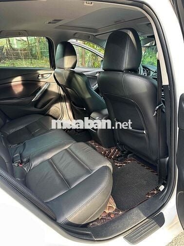 mazda 6 xe cực mới giá rẻ cho anh chị mua dùng