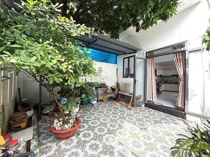 🇻🇳🇻🇳🇻🇳BÁN HƠN 90M2 ĐẤT TẶNG NHÀ CẤP 4