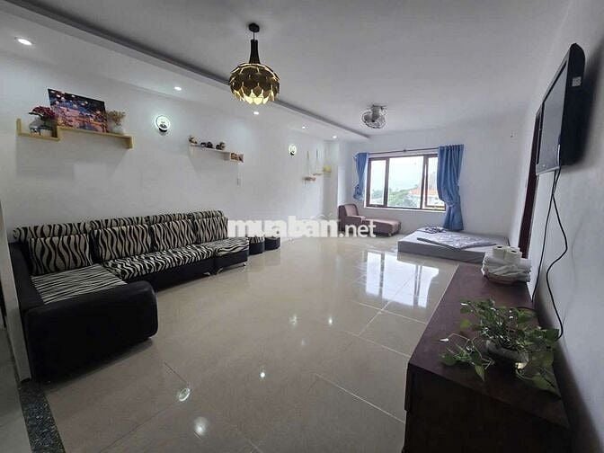 Cho thuê chung cư Sơn Thịnh 1 diện tích 125m2 2PN 3Wc gần biển full nt