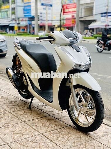 SH 160 CBS 2024 chuẩn 9k km độ kiểng siêu đẹp✅