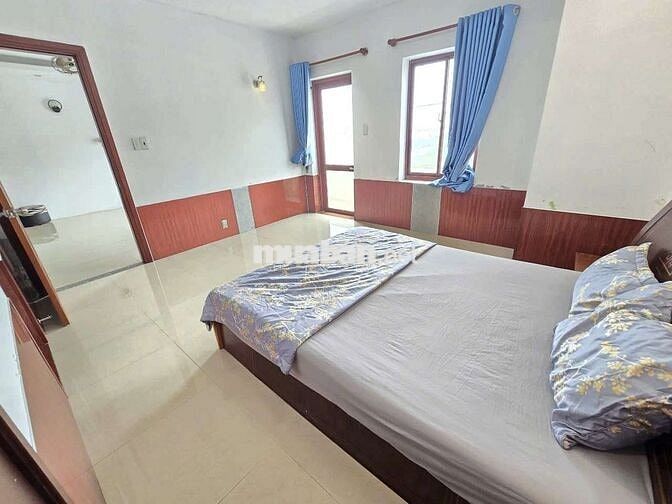 Cho thuê chung cư Sơn Thịnh 1 diện tích 125m2 2PN 3Wc gần biển full nt