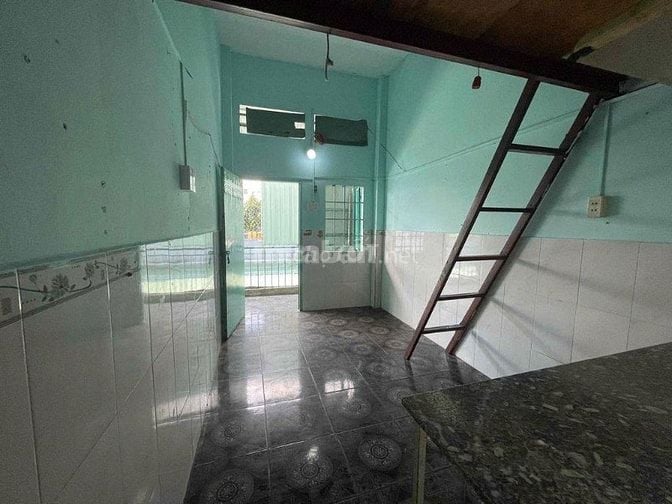 Dãy Trọ 78m2, 10 Phòng, Phú Châu, Tam Bình, quận Thủ Đức chỉ 2 tỷ 260