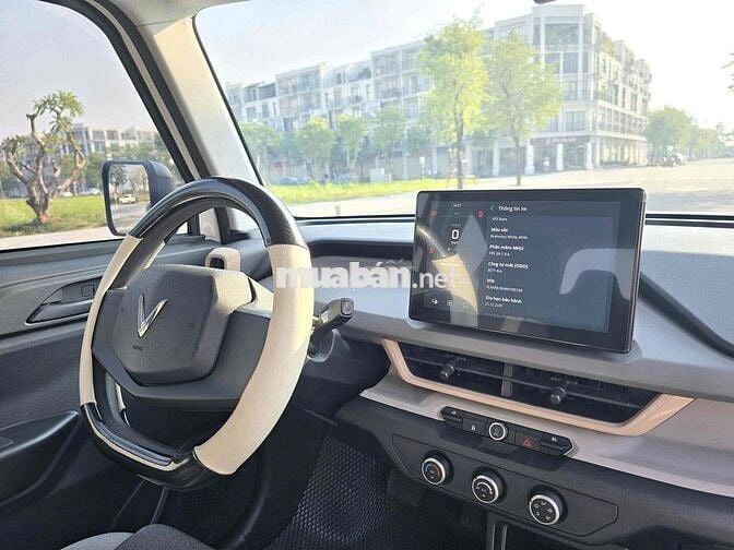 VinFast VF3 2024 - 8000 km