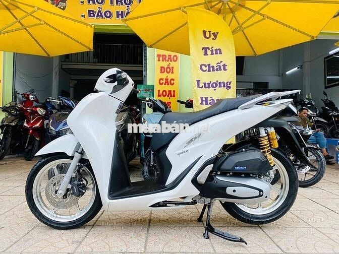 SH 160 CBS 2024 chuẩn 9k km độ kiểng siêu đẹp✅