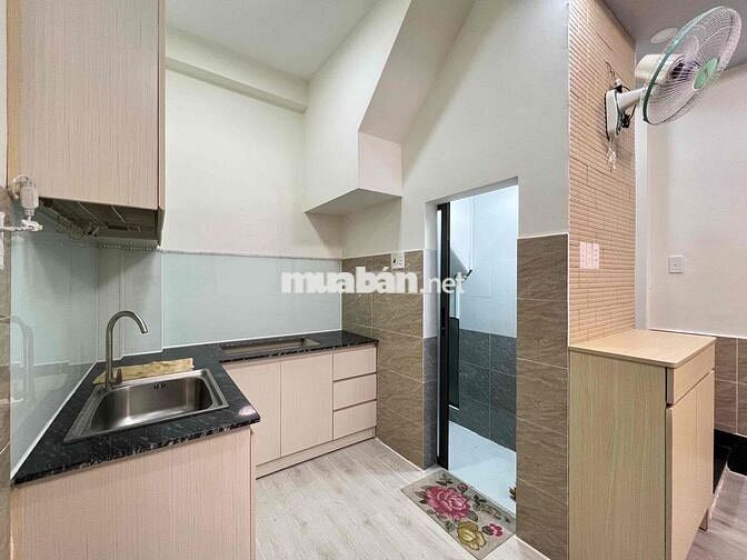 Nhà HXH 2PN 2WC 44m2 Mới Xây Ngay Ba Tháng Hai SVĐ Phú Thọ Quận 10