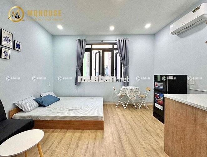 STUDIO FULL NỘI THẤT CÓ CỬA SỔ TRỜI ĐI BỘ QUA ĐẠI HỌC VĂN HIẾN