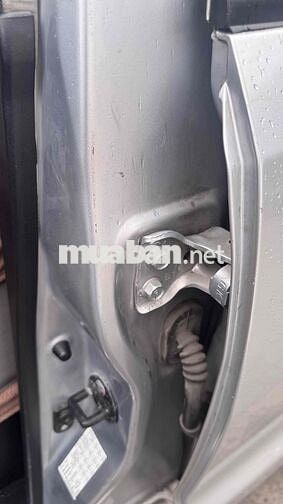 Mitsubishi Pajero 2007 V6 3.0 chở tiền