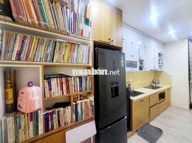 Bán nhà gần mặt đường Chiến Thắng, Nguyễn Trãi - lô góc - ngõ nông