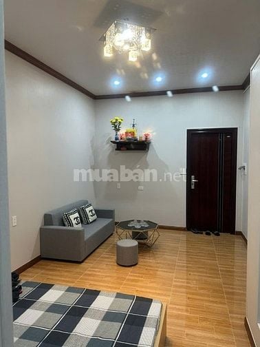 Bán nhà tập thể Cơ Khí Trần Hưng Đạo, phố Thọ Lão, Hai Bà Trưng