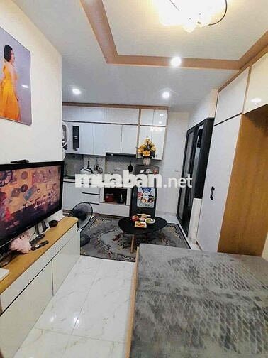 Bán căn hộ CCMN phố Lê Thanh Nghị, 2 ngủ, funll đồ, ở ngay 55m2