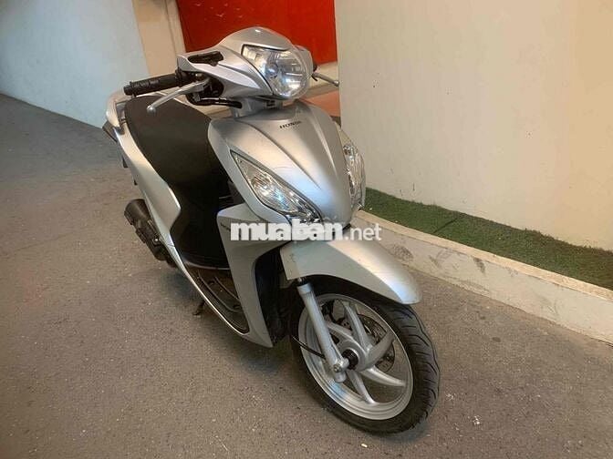 Honda Vision 2016 màu Bạc 21363 km