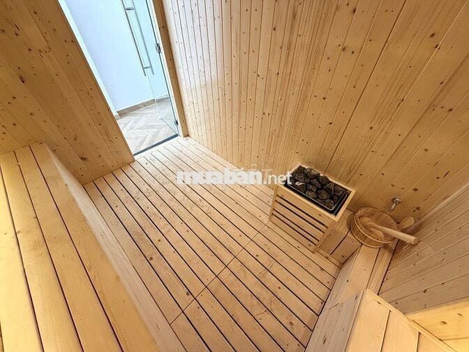 Nhỉnh 10 tỷ HXH Phạm Văn Đồng 3 tầng 4PN gara oto nội thất cao cấp