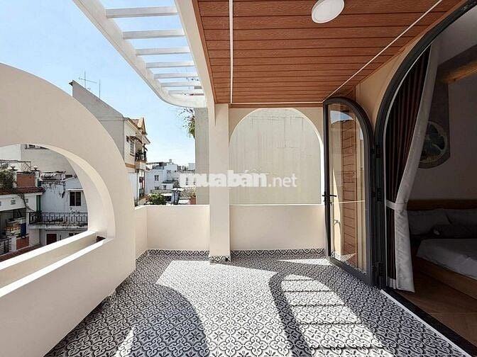 Nhỉnh 10 tỷ HXH Phạm Văn Đồng 3 tầng 4PN gara oto nội thất cao cấp