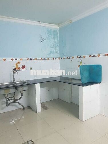 Cho thuê nhà mặt tiền đường lớn dt 4×35 cón3pn,2wc