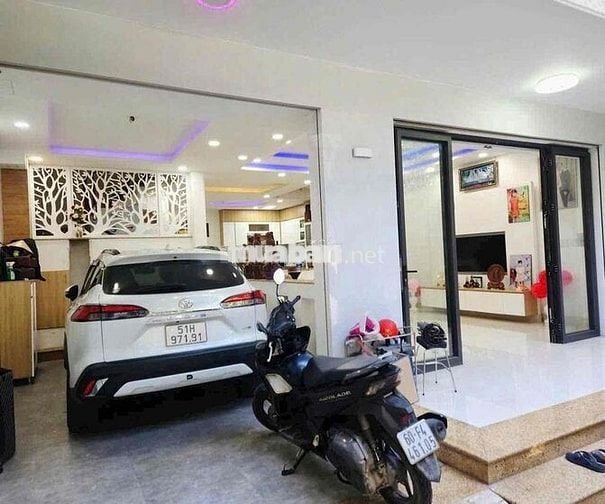 Cần cho thuê Căn Biệt Thự 4 tầng khu Bên sông trống sẵn,gần Gigamaill