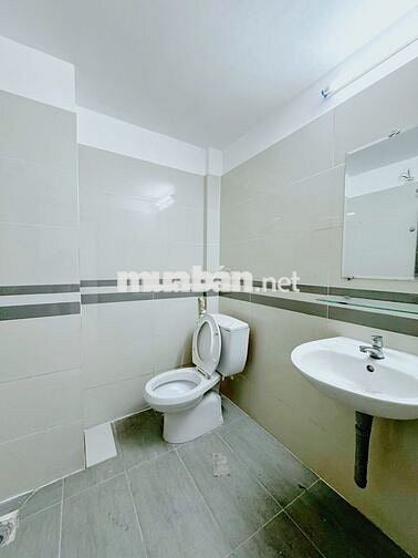 Phòng 281A Nguyễn Văn Đậu Bình Thạnh 30m2 FNT. Giá 4,6 triệu/ tháng