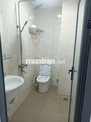 Ở liền! Phòng rộng rãi, máy lạnh, nước nóng, Lê Đại Hành Q11 trung tâm