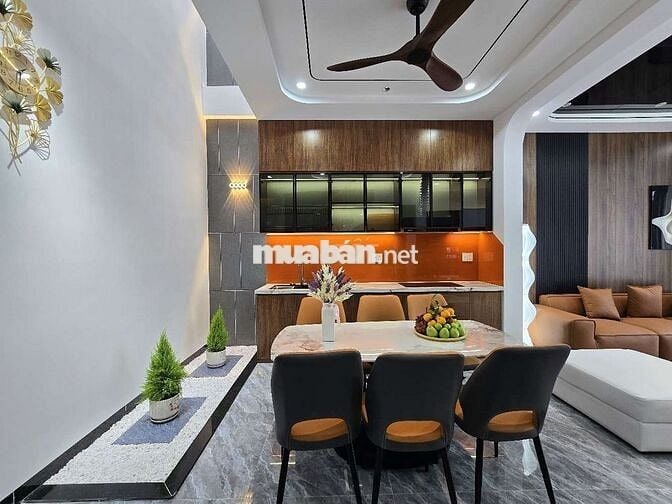 Siêu phẩm 2 tầng kiệt oto H. Văn Thái. 🍋‍🟩🍋‍🟩
Dt 96m2Giá 4ty750tl