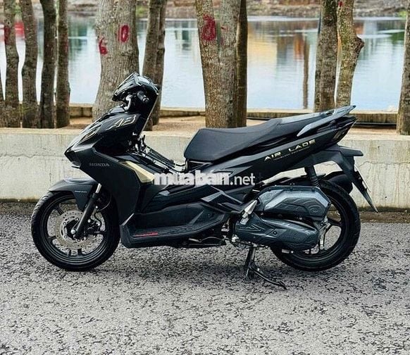 Honda Air Blade Đen 4val siêu đẹp bstp