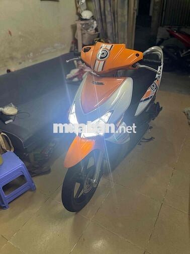 Honda ClickPlay 2011 Cam trắng