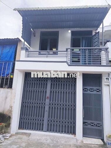 CHỦ GẤP BÁN NHÀ 2 TẦNG -GIÁ 3.4TỶ-DT. 4 X 20 - CÓ 3 PHÒNG TRỌ PHÍA SAU