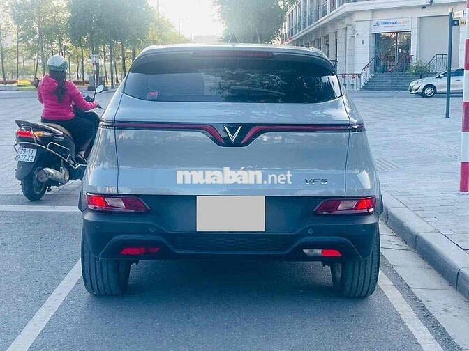 Vinfast VF5 Plus 2025 Xám mua pin 2,3 vạn km!