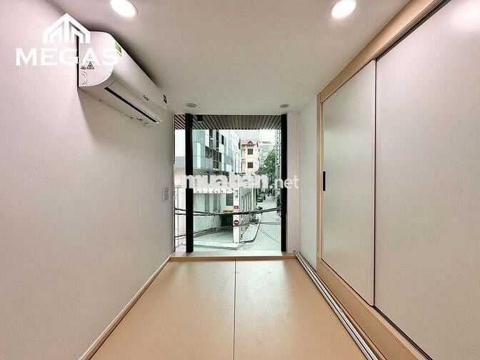 CHO THUÊ CĂN HỘ 2N1K SIÊU THOÁNG NGAY TRUNG TÂM QUẬN BA ĐÌNH