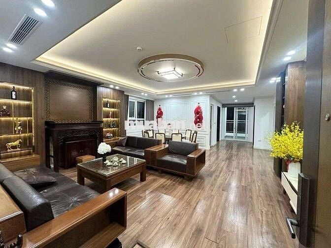 Chung cư Cầu Giấy-Hoàng Quốc Việt full tiện ích - 3pn 2vs ở cực thích