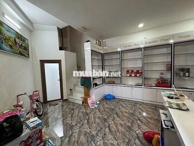 mặt tiền lê văn sỹ 5x12m 3 tầng lầu kd thòi trang studio