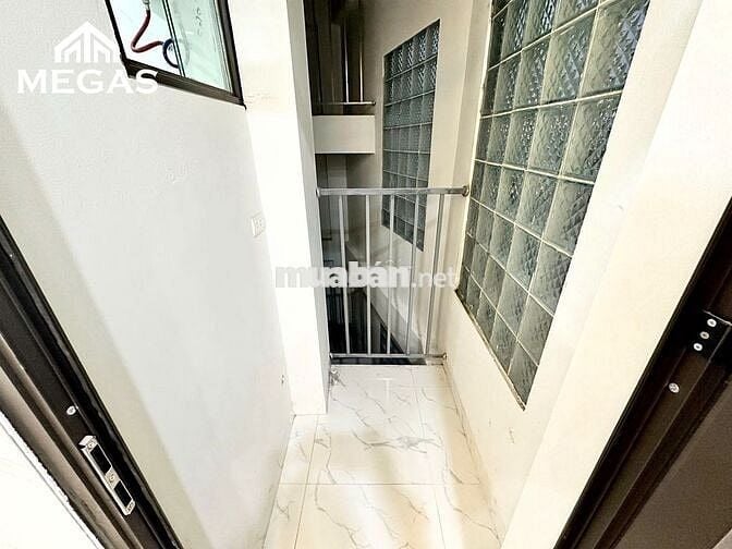 CHO THUÊ CĂN HỘ STUDIO VỪA NHỎ VỪA XINH NẰM NGAY PHỐ ĐỘI CẤN - BA ĐÌNH