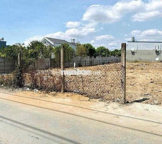 BÁN ĐẤT THỔ CƯ 500m2 600 TRIỆU SỔ RIÊNG