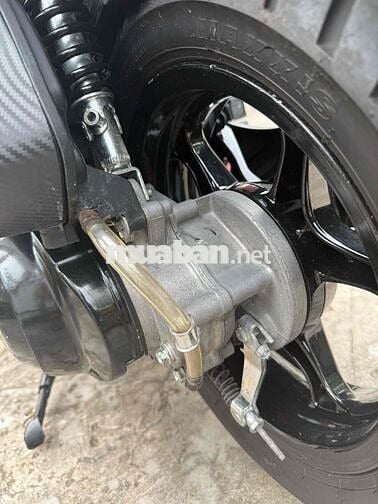 Honda Dylan 150 màu Hồng