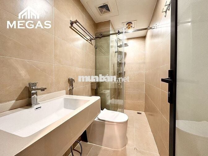 CHO THUÊ CĂN HỘ 1 NGỦ CAO CẤP FULL ĐỒ NGAY TRUNG TÂM BA ĐÌNH - HÀ NỘI